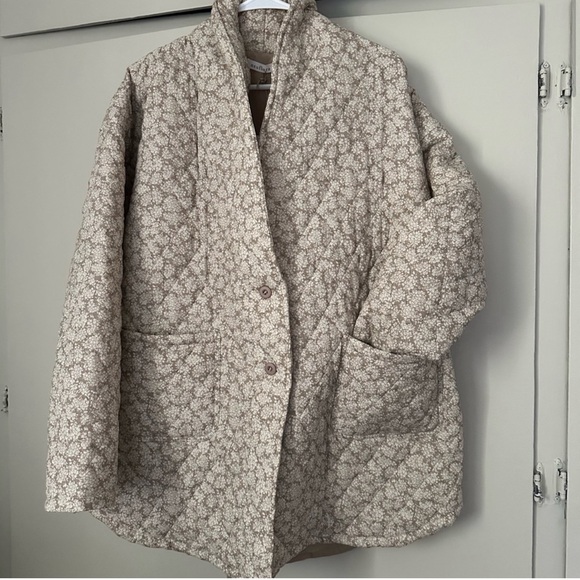 Sold - Picture 2 of 3